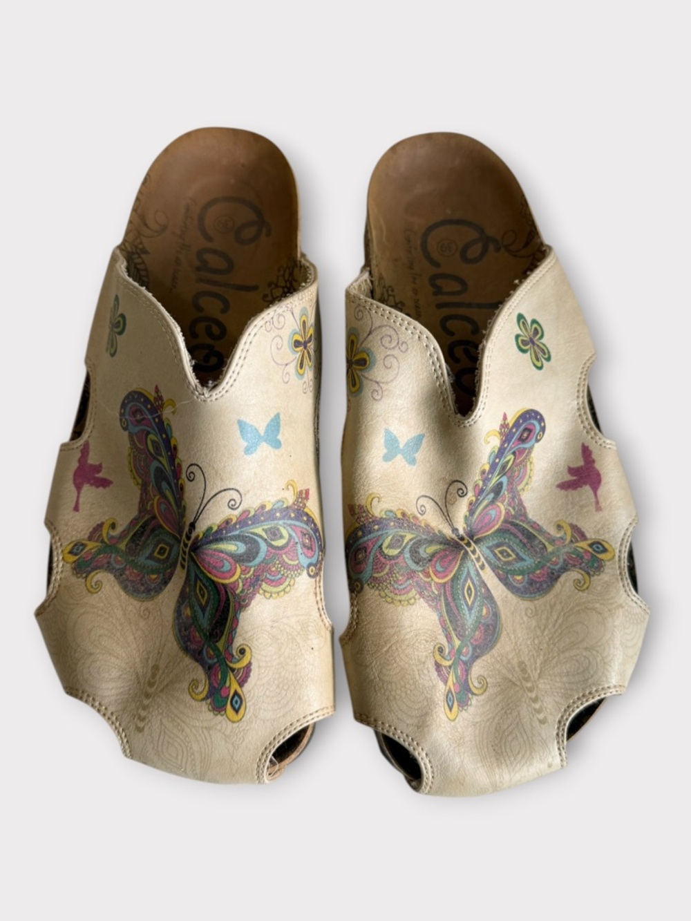 Caleco Butterfly and Bird Clogs Sz EU 39
